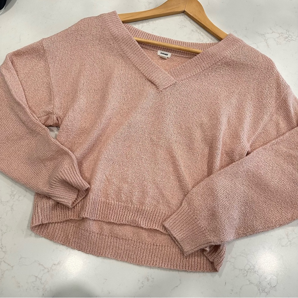 Garage pink v neck sweater SzXS